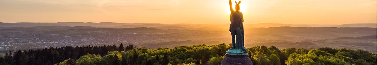 Повії, повії, проститутки, трансвестити, транссексуали, чоловіки, секс-клуби, домінанти в detmold