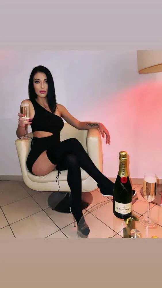 Kira - Penthouse Solingen