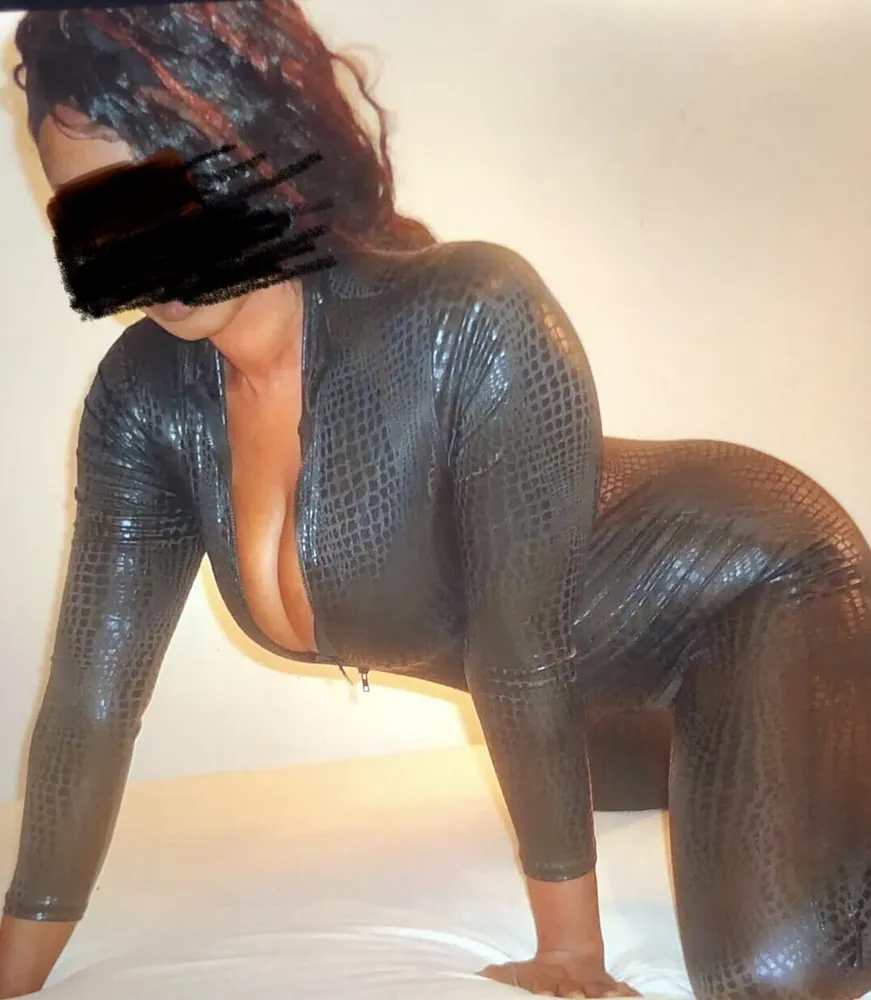 Melanie - Club Hotcats