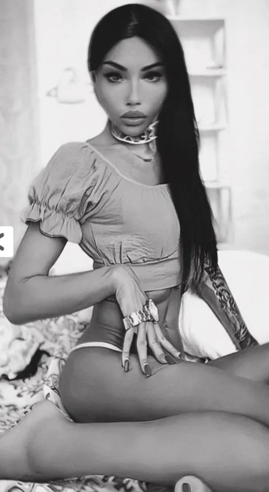 Trans Queen Lilith - Lady Discreet v Berlin +493036759370 // sex schůzky, sex rande, hobby děvky, děvky, prostitutky, shemale, transky