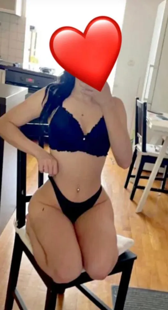 Bianca - Lady Discreet v Berlin +493036759370 // sex schůzky, sex rande, hobby děvky, děvky, prostitutky, shemale, transky