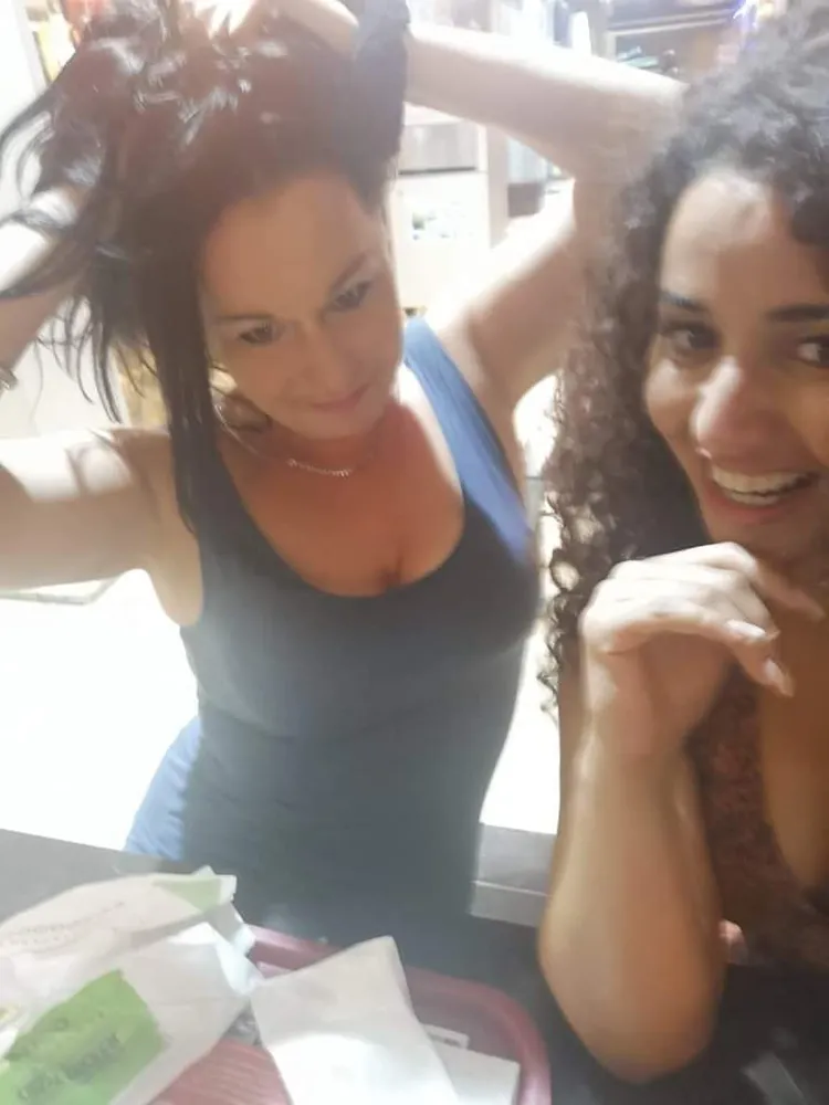Lady Renate - Lady Discreet v Berlin +493036759370 // sex schůzky, sex rande, hobby děvky, děvky, prostitutky, shemale, transky