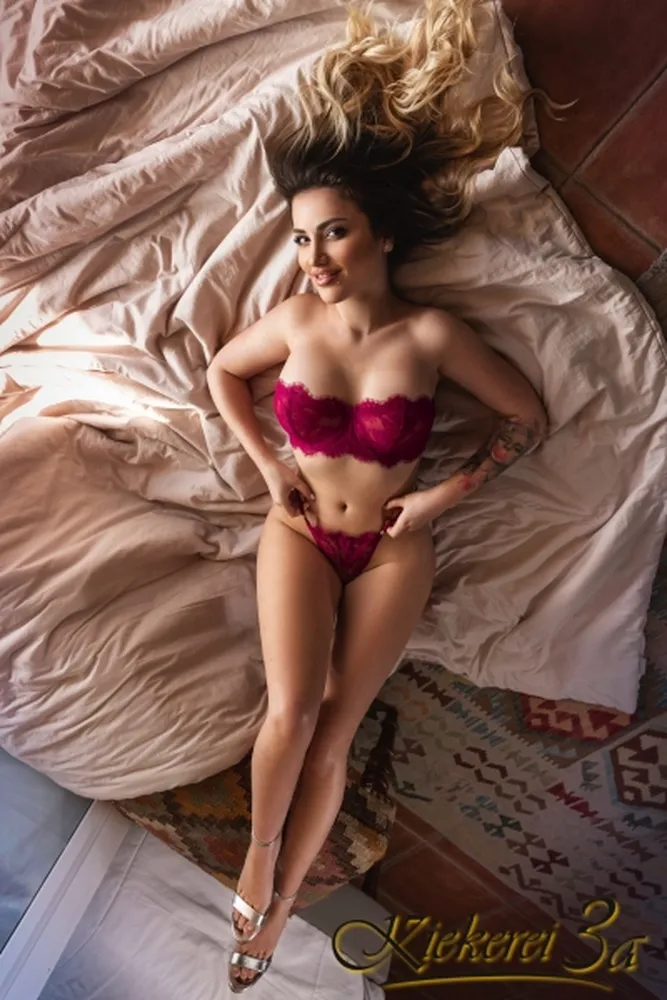Mari - Kiekerei 3a in Kirchlengern +4915223373165 // sex meetings, sex date, hobby whores, whores, prostitutes, shemale, trannies