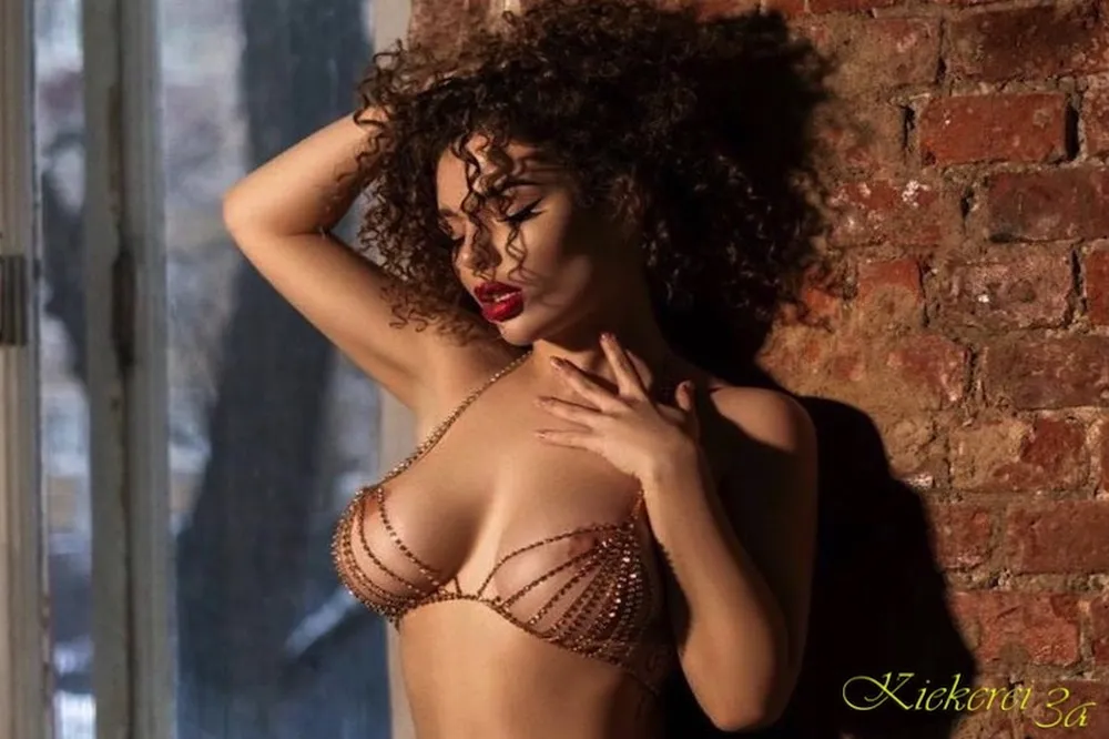 Nita - Kiekerei 3a v Kirchlengern +4915223373165 // sex schůzky, sex rande, hobby děvky, děvky, prostitutky, shemale, transky