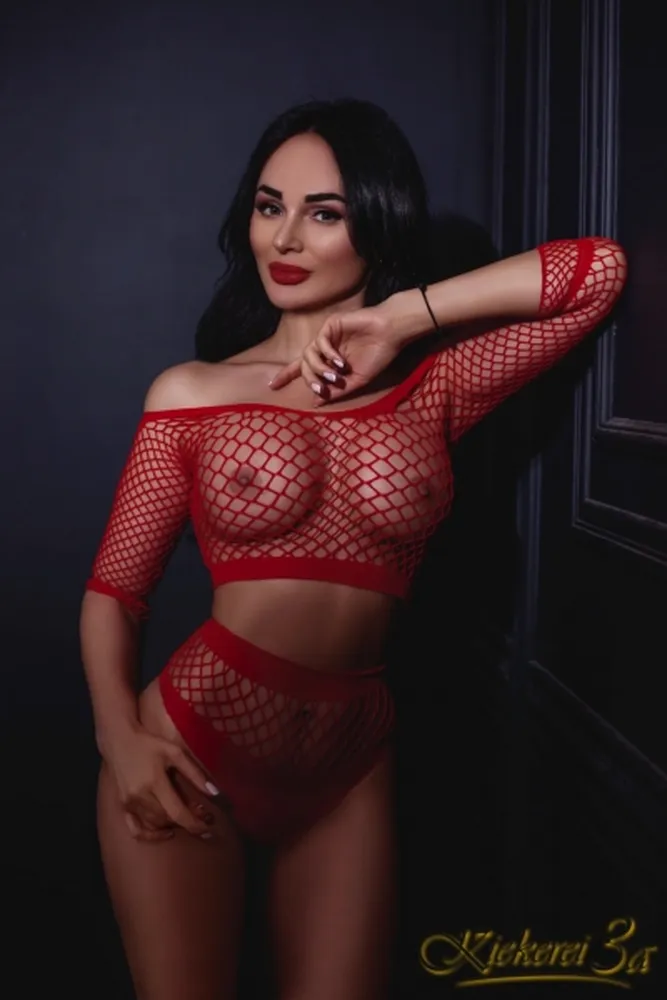 Roksi- Kiekerei 3a v Kirchlengern +4915223373165 // sex schůzky, sex rande, hobby děvky, děvky, prostitutky, shemale, transky