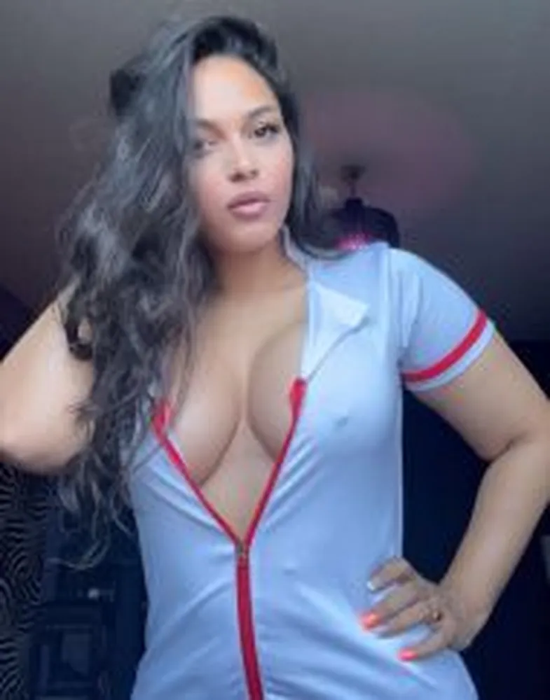 Cleo - Eroscenter Ludwigsburg Ludwigsburg +497141991170 // encuentros sexuales, citas sexuales, putas hobby, putas, prostitutas, transexuales, travestis