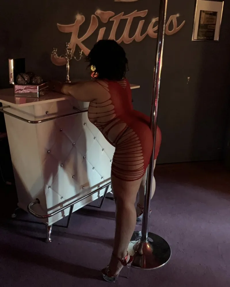 Lorena - Kitties Suite v Bürstadt +4962065192290 // sex schůzky, sex rande, hobby děvky, děvky, prostitutky, shemale, transky