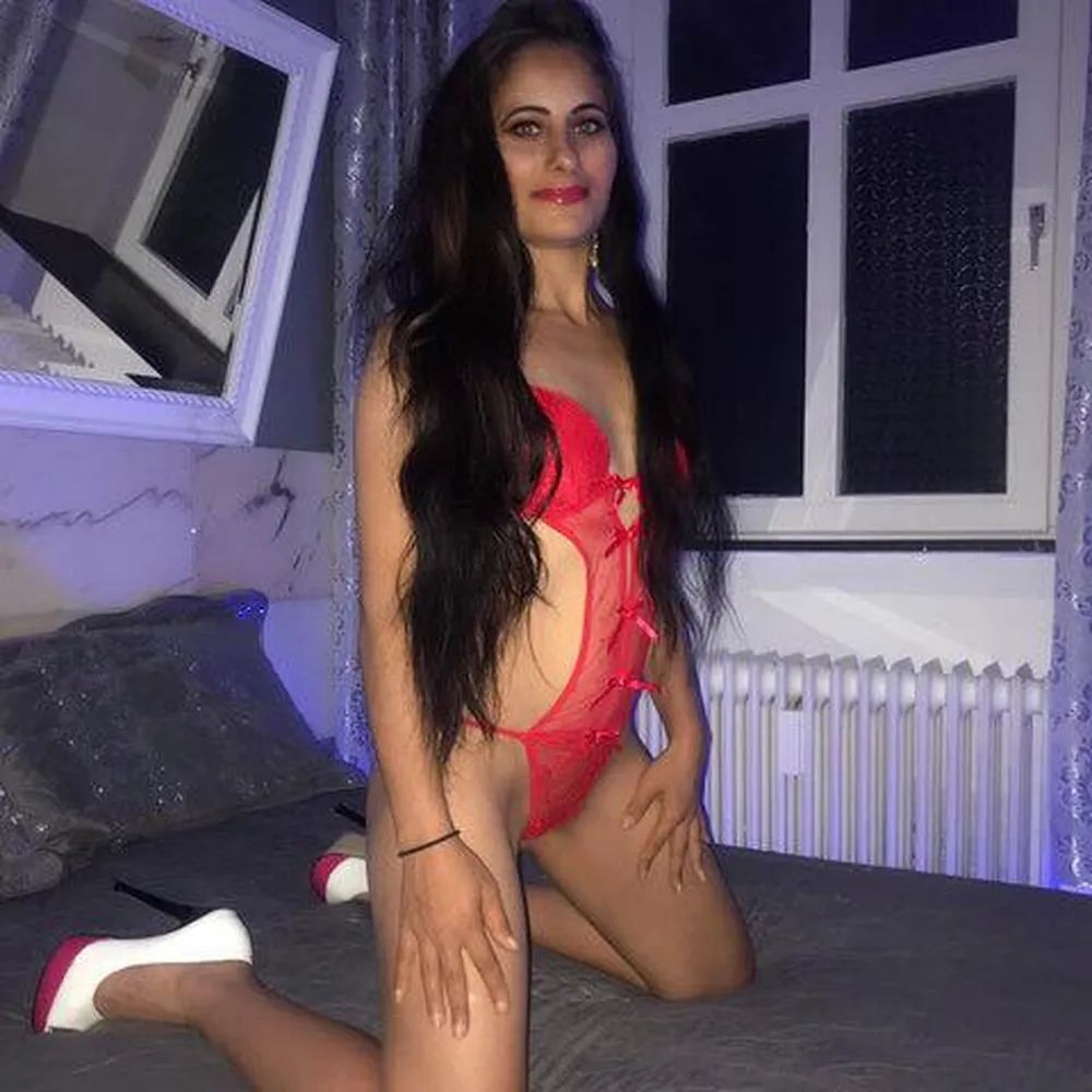 Kitty - Girls Dresden in Dresden 01522-6154288 // sex meetings, sex date, hobby whores, whores, prostitutes, shemale, trannies