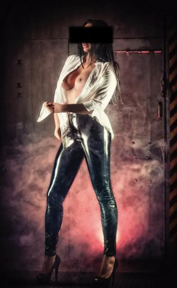 Mara - Wunschfabrik Münster in Münster 0163/1570544 // Sextreffen, Sex-Date, Hobby-Huren, Huren, Prostituierte, Shemale, Trannies