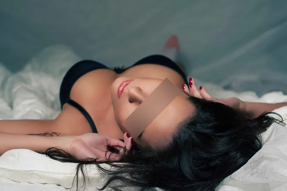 Scarlett Neumann Köln 01556763456 // seks buluşmaları, seks randevuları, hobi fahişeleri, fahişeler, travestiler, travestiler